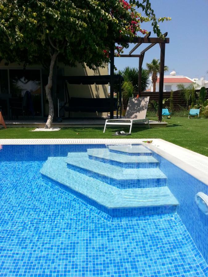 Villa Bouboulina Cyprus 圣纳帕 外观 照片